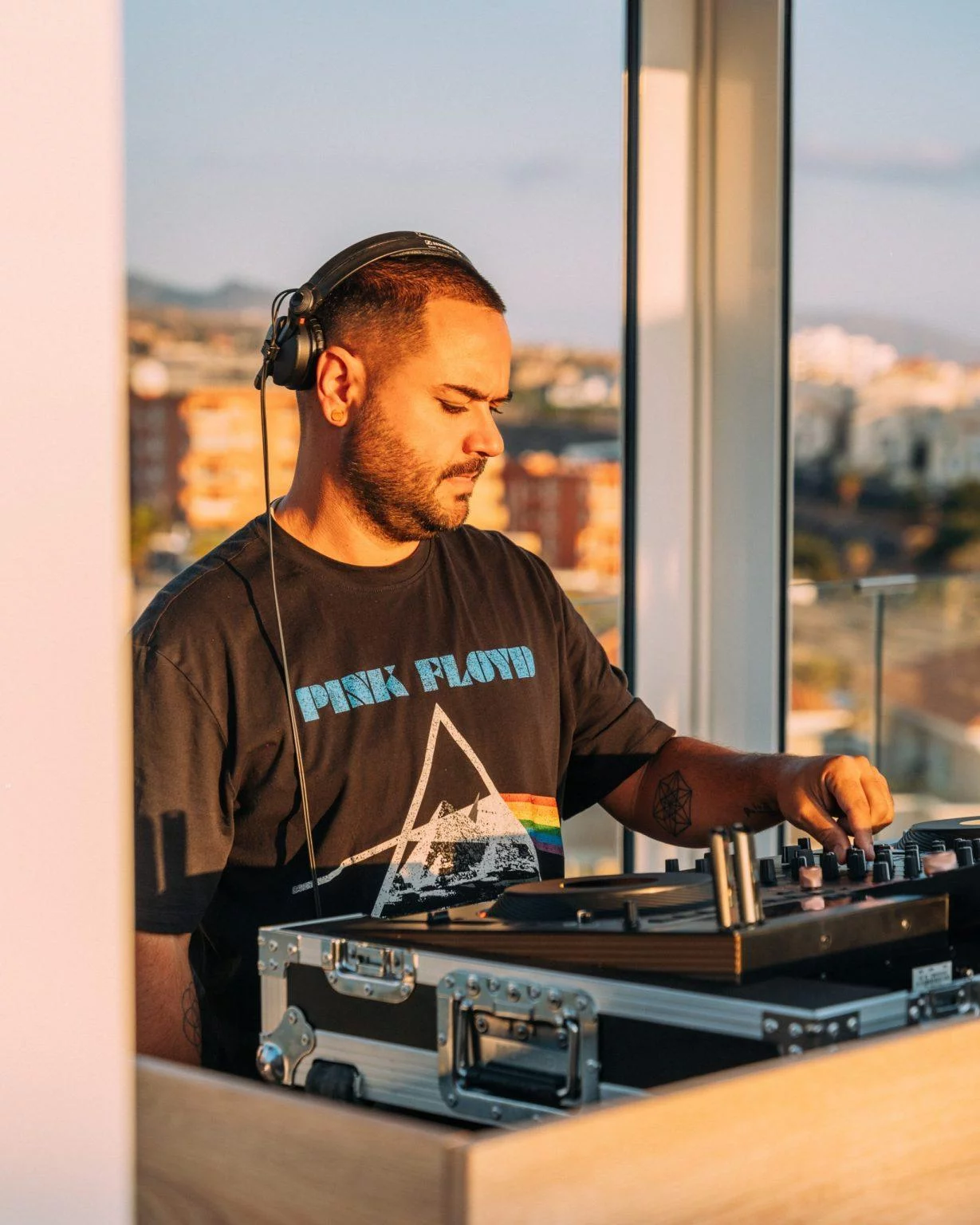 Mynd Adeje - Rooftop LaCumbre - Why Creative Agency